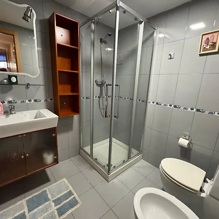 San Pablo 3 Apartment *